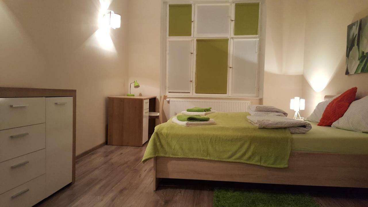 Apartament W Starej Kamienicy Poznań Buitenkant foto