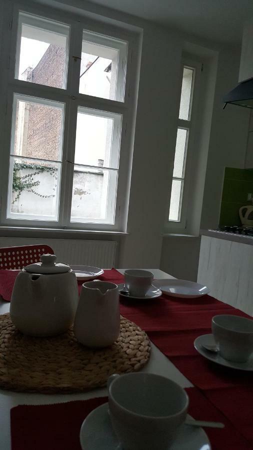 Apartament W Starej Kamienicy Poznań Buitenkant foto